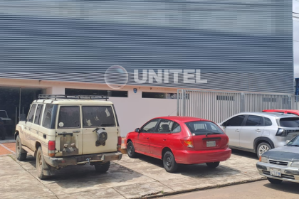 Allanan oficinas del Senasag por investigación a una empresa vinculada al envío de 700 kilos de droga a Chile