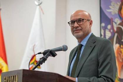 Ante movilizaciones del transporte, ministro Lupo apela al diálogo y a los acuerdos firmados