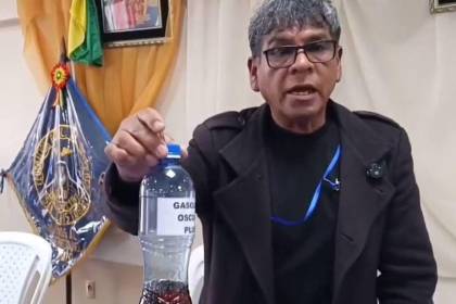 Choferes de Oruro anuncian paro con bloqueo de carreteras desde este lunes por ‘mala calidad’ de gasolina