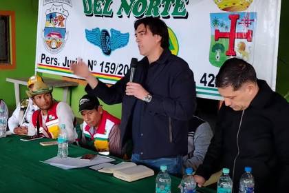 Tras acuerdo con el ministro Zamora, transportistas del norte cruceño descartan el bloqueo anunciado para el lunes