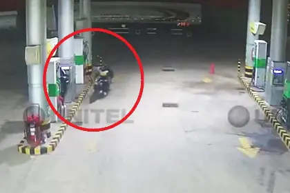 Video: Así fue el atraco armado perpetrado en un surtidor de la avenida Mutualista, en Santa Cruz de la Sierra