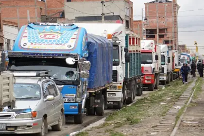 Empresarios piden al Gobierno información clara sobre el estado de la provisión de combustibles