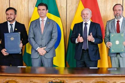 Lula dice que conversó con Paz sobre la posibilidad de ampliar las inversiones y negocios en materia gasífera