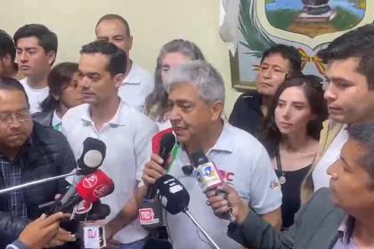 Rechazan amparo de Mario Cossío y se ratifica su inhabilitación como candidato a gobernador de Tarija