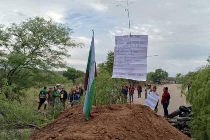 Tras acordar mesas técnicas, dictan cuarto intermedio de 10 días en el bloqueo de Abapó