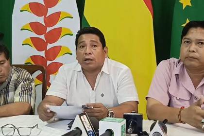 Beni en emergencia por combustibles: Cívicos advierten con paro si el ministro Blanco no llega a Trinidad para responder
