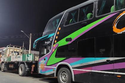 Camiones de alto tonelaje esperan hasta tres días para cargar combustible en ciudades del eje central