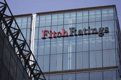 Fitch Ratings: Bolivia necesita complementar el nuevo régimen cambiario con ajustes fiscales para recuperar reservas