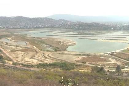 La laguna Alalay perdió al menos un 15% del volumen total de agua en los últimos meses