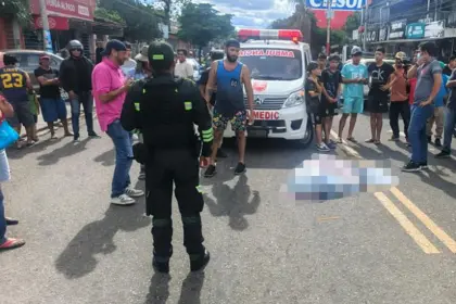 Joven de 21 años muere atropellado por un micro en zona céntrica de la capital cruceña