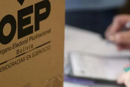 Comisión de Constitución de Diputados sesiona para tratar proyecto de ley de elección de vocales del TSE