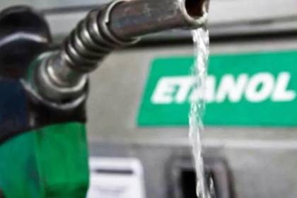 Mecánicos denuncian que la gasolina especial tiene 23% de etanol y que los motores en Bolivia pueden sufrir daños