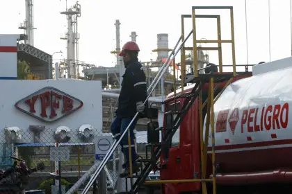 Rodrigo Paz dice que hay “mafias en YPFB, la ANH y el Ministerio de Hidrocarburos”