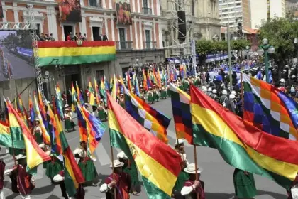 Tras confirmarse el feriado del 2 de enero, qué pasará con el del Día del Estado Plurinacional 