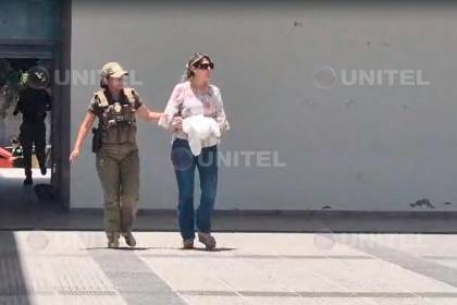 Exgerente de YPFB será puesta ante un juez y Fiscalía pide 150 días de detención preventiva