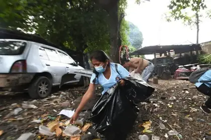 Santa Cruz: Vecinos e instituciones se unen en una minga para frenar la Chikungunya