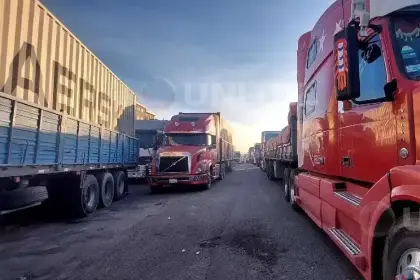 Exportadores dicen que la falta de diésel reduce en más del 50% los viajes a frontera y pone en riesgo contratos internacionales