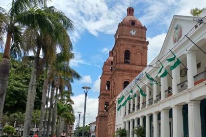 Lanzan convocatoria para elegir a la Reina de Santa Cruz, que será coronada el 23 de septiembre