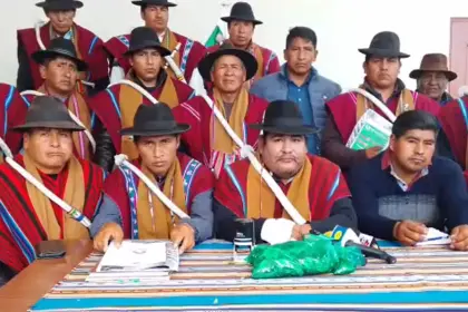 Campesinos de Túpac Katari dicen que no acudirán al diálogo y esperan respuesta del Gobierno a su pedido de cinco puntos