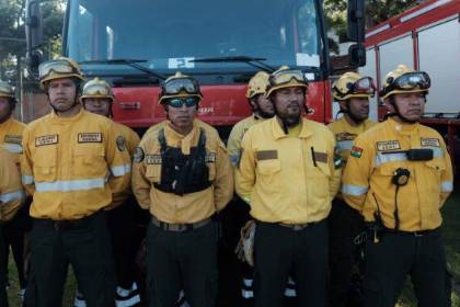 Paz destaca cooperación japonesa y plantea creación de un cuartel de bomberos para preservar bosques en Santa Cruz