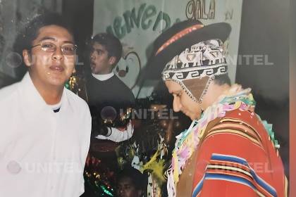 Con poncho y al ritmo de la morenada, así fue la visita del papa León XIV a Bolivia 