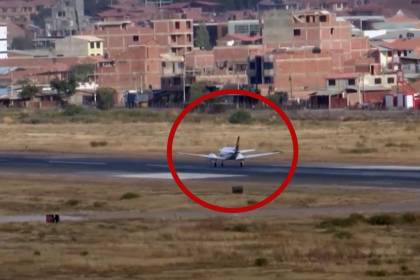 Avioneta de la FAB sufre incidente en una pista del aeropuerto Jorge Wilstermann