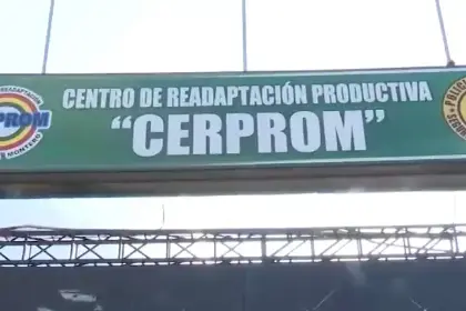 “Queremos comida”: privados de libertad del Cerprom de Montero protestan; dicen que no se pagó a la empresa que les dota alimentación