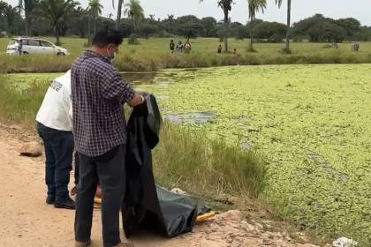 Se fue de pesca a una laguna y terminó encontrando a un hombre muerto