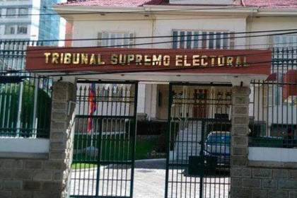 En comisión del Senado, aprueban convocatoria para la preselección de vocales del TSE