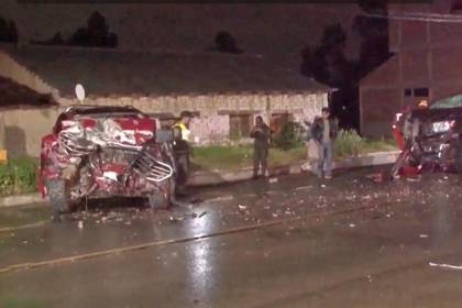 Presumen invasión de carril en el choque frontal que dejó un conductor fallecido y 3 heridos 