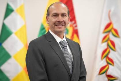“No se dimensiona la importancia de las culturas”, señala Andrés Zaratti al presentar su renuncia