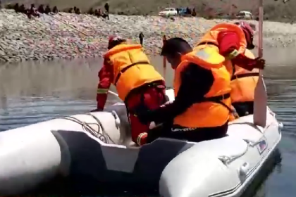 Tragedia en Potosí: Esto es lo que se sabe del vehículo que cayó con seis jóvenes en una laguna 