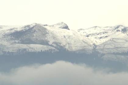 El frente frío provocó nevadas en algunas zonas de Cochabamba, se prevé que las lluvias cesen el fin de semana