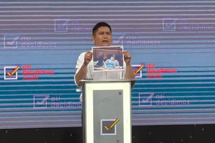 Medrano: “Vamos a transformar el Estado, vamos a volver a la república”