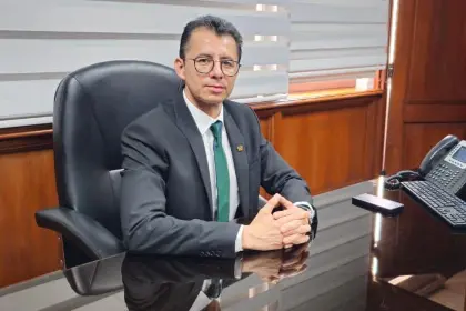 Fiscalía inicia investigación por usurpación de funciones a Vidovic, secretario General de Vicepresidencia