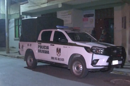Policía rescata a dos mujeres retenidas por comunarios que amenazaban con lincharlas