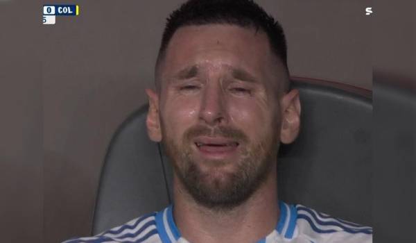 Video: El llanto desconsolado de Messi después de su lesión en la final de Copa