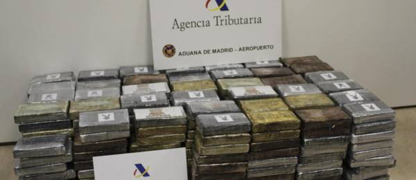 Los 478 kilos de cocaína que se encontraba en la bodega de un vuelo procedente del aeropuerto internacional de Viru Viru.