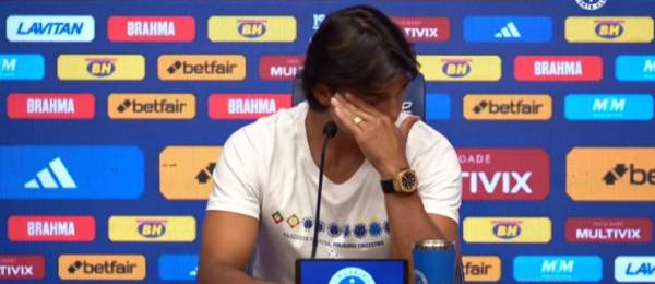 El delantero boliviano se emocionó al recordar a su padre en la conferencia de prensa que dio este jueves.