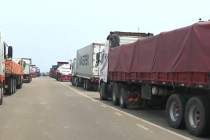 Peligran 30 toneladas de carne de exportación en el puente Ichilo, que está cerrado por los bloqueos