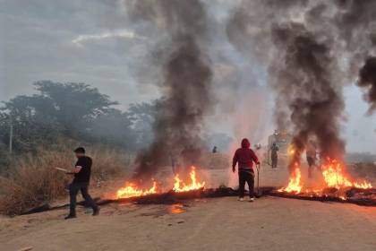 Más de dos horas de enfrentamientos en San Julián; se reportan aprehendidos