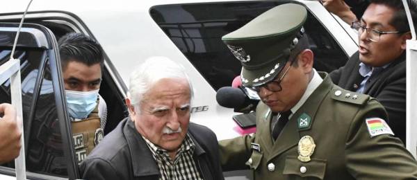 Ordenan detención domiciliaria para exministro de Evo, acusado de presuntas irregularidades en la planta de litio de Uyuni