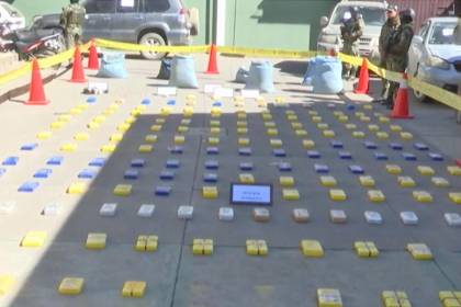 Aprehenden a hombre que transportaba droga en su vehículo; el sujeto chocó al tratar de huir