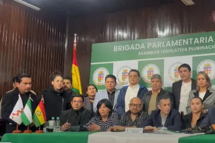 Brigadas parlamentarias exigen militarizar el Chapare, aprehender a Evo y procesar a Argollo, Salazar y Condori