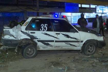 Muere pasajero de un taxi tras choque del vehículo por el Cambódromo