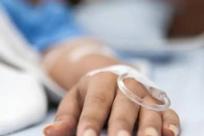 Tras pelea de boxeo, adolescente sigue en terapia y requiere más cirugías por los coágulos que tiene en la cabeza