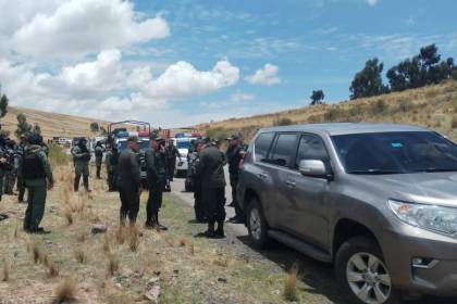 La carretera antigua Santa Cruz - Cochabamba se encuentra libre de bloqueos, señala el Gobierno