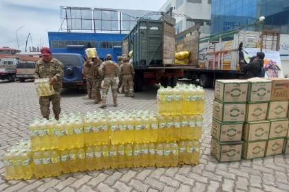 Incautan 5.000 litros de aceite argentino y 35 cabezas de ganado ovino con rumbo a Perú