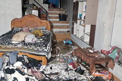 Niño fue rescatado de un incendio en una lavandería en Cochabamba