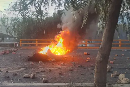 El Gobierno dice que persisten los bloqueos en Cochabamba y en algunas rutas de Potosí y Oruro 